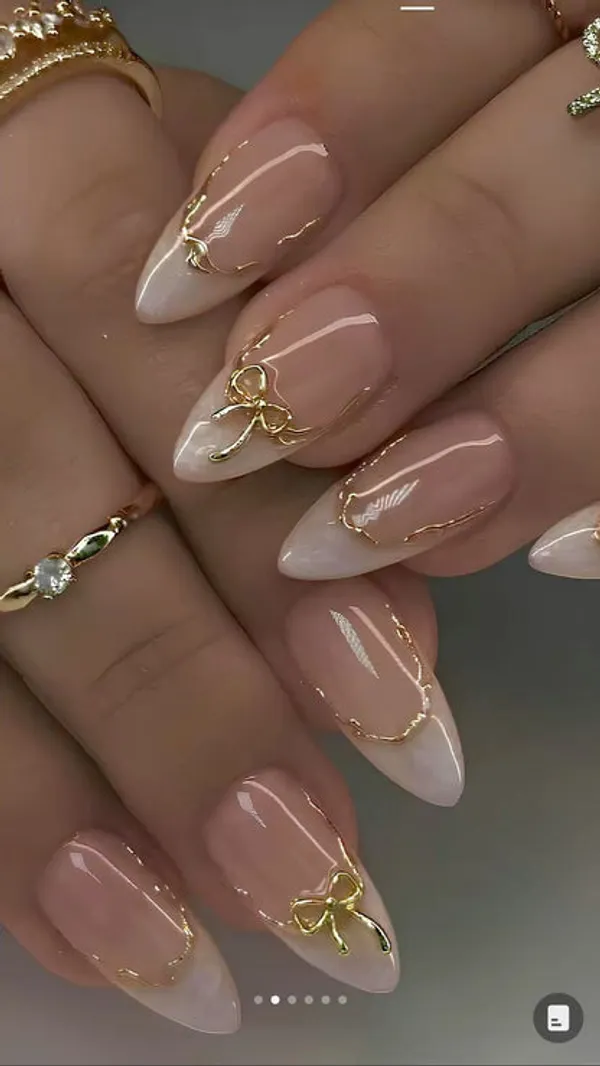 White_Marble_French_Bow_Nails