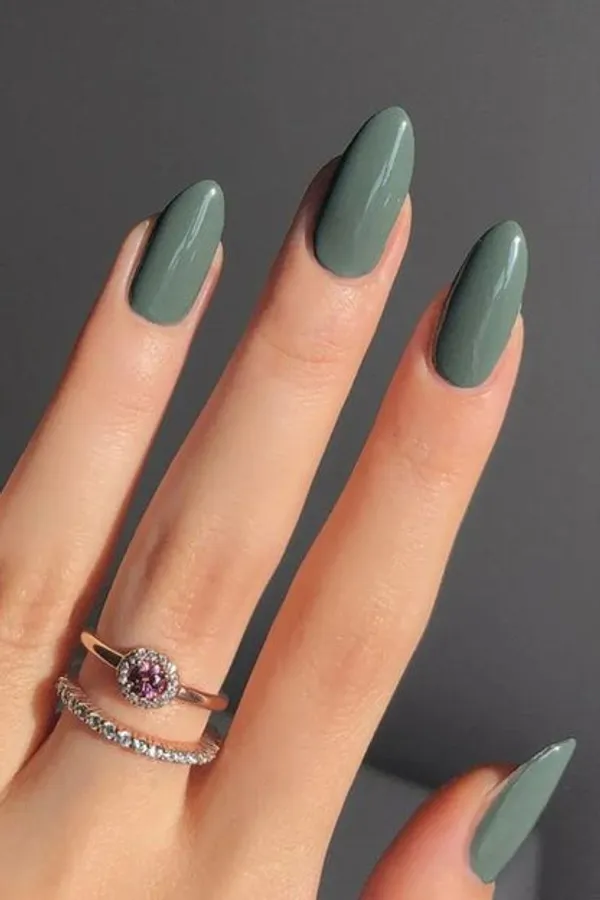 Gimmy_Green_Nails