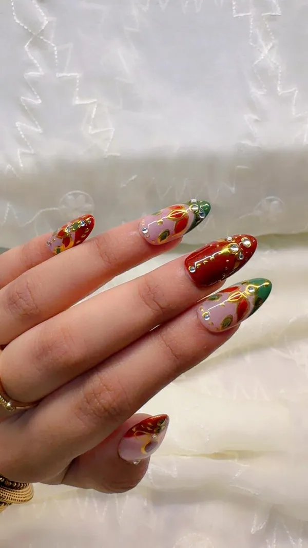 Red_Lotus_Luxury_Nails