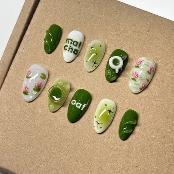 Greeny_Matcha_Nails