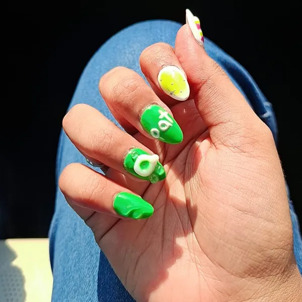 Greeny_Matcha_Nails