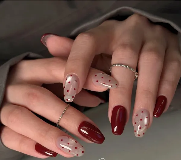 Pink_Cateye_Red_Dot_Nails