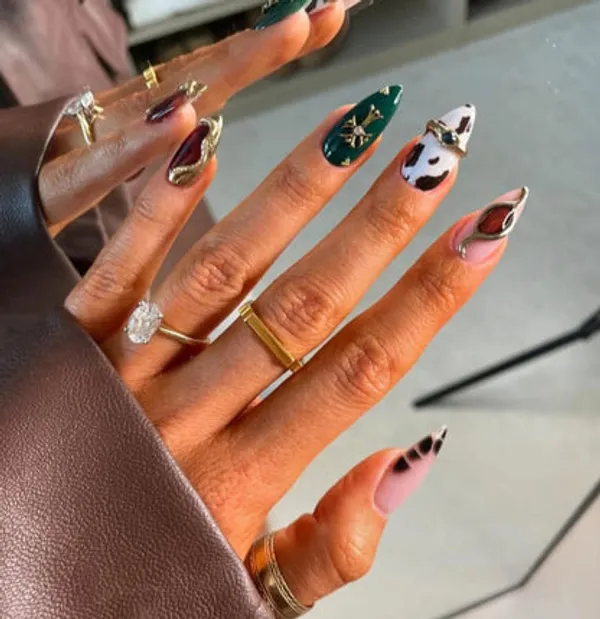 Trendy_Queen_Nails
