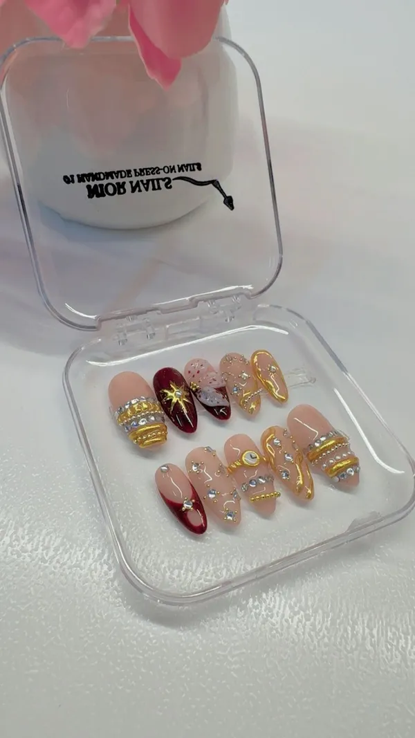 Luxurious_Jwell_Red_Wine_Nails