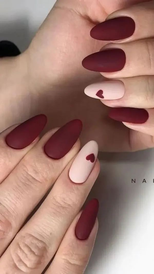 Maroon_Little_Heart_Nails