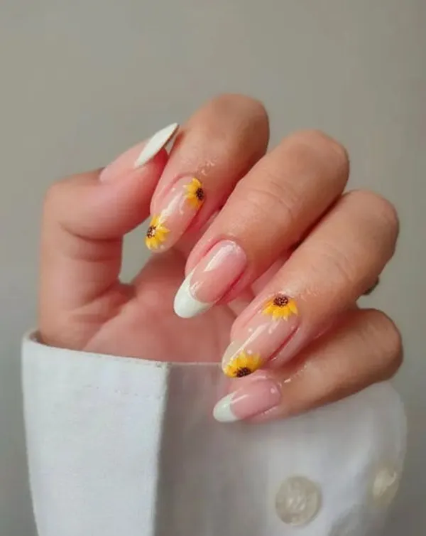 Sunflower_French_Nails