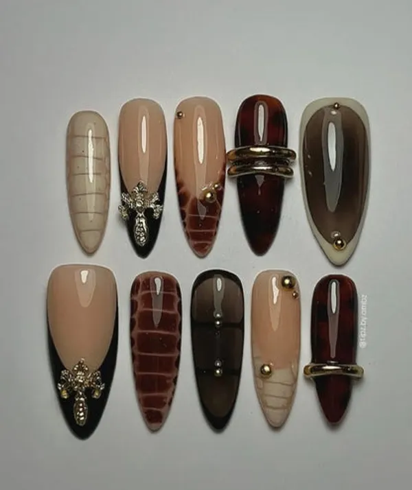Bloody_Sword_Nails