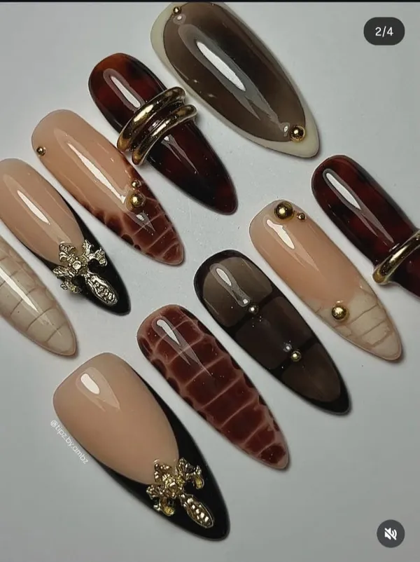 Bloody_Sword_Nails