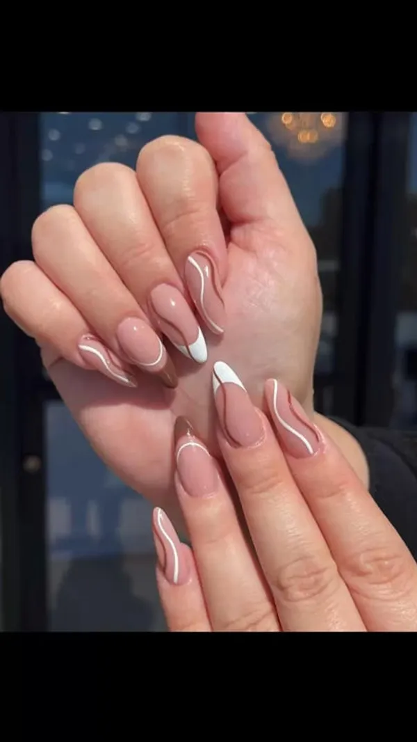 Swirly_Nails
