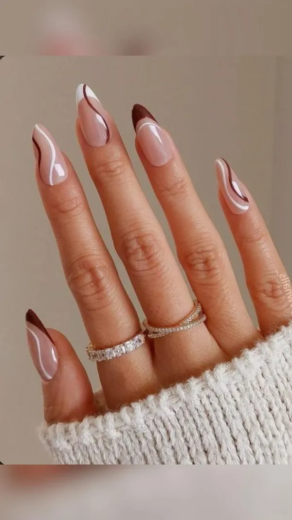 Swirly_Nails
