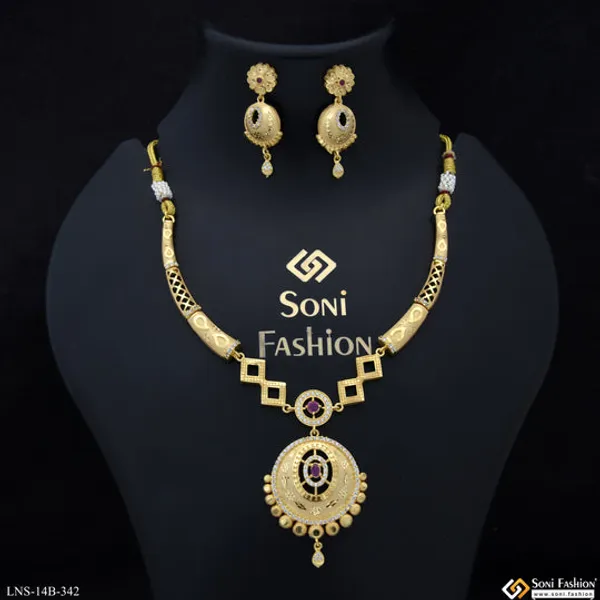 Brilliant_Design_Gold_Plated_Necklace_Set_For_Women_Style_B342