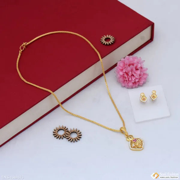 Magnificent_Design_Gold_Plated_Necklace_Set_For_Women_Style_B373
