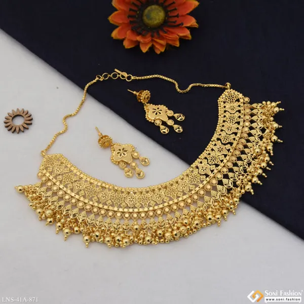 1_Gram_Gold_Plated_Decorative_Design_Necklace_Set_For_Women_Style_A871