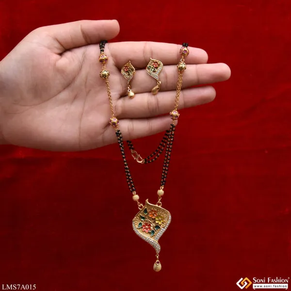 Flower_With_Diamond_Fashion_Forward_Gold_Plated_Mangalsutra_Set_For_Women_Style_Lmsa015