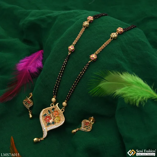 Flower_With_Diamond_Fashion_Forward_Gold_Plated_Mangalsutra_Set_For_Women_Style_Lmsa015