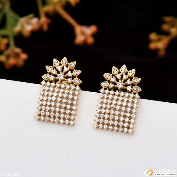 Stunning_Design_With_Diamond_Chic_Design_Gold_Plated_Earrings_For_Lady_Style_A088