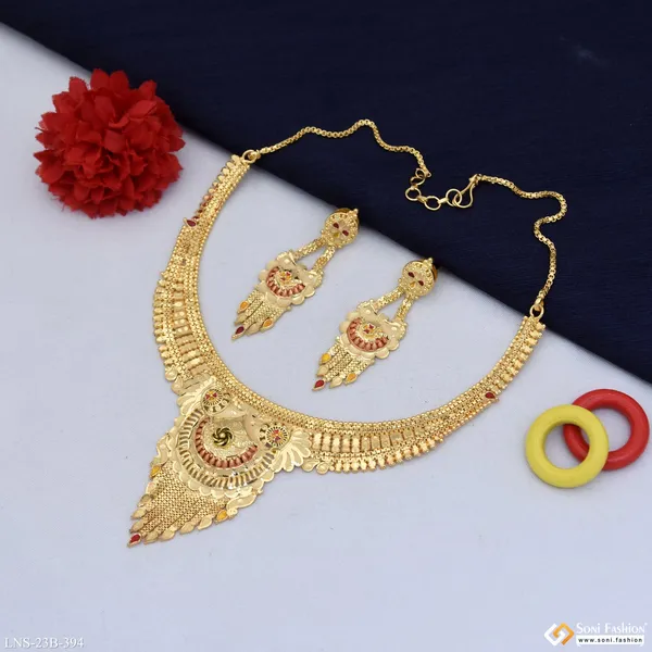 Fashionable_Gold_Plated_Necklace_Set_For_Women_Style_B394