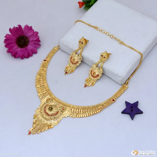 Fashionable_Gold_Plated_Necklace_Set_For_Women_Style_B394