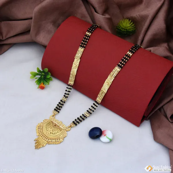 Glittering_Design_Gold_Plated_Mangalsutra_For_Women_Style_A949