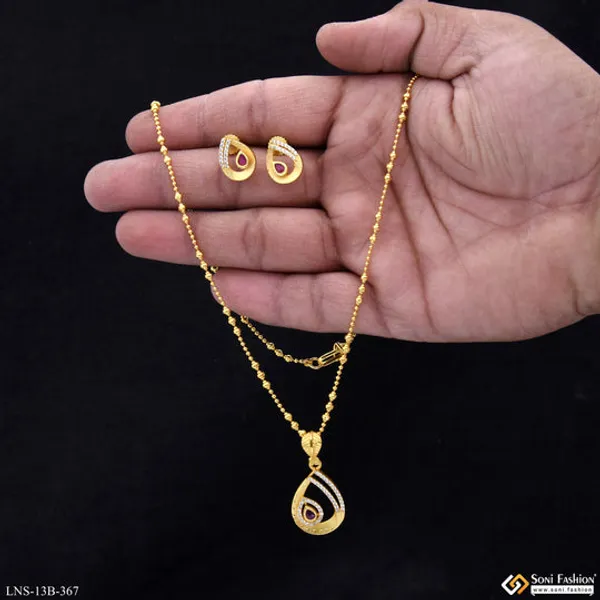 Fashionable_Gold_Plated_Necklace_Set_For_Women_Style_B367