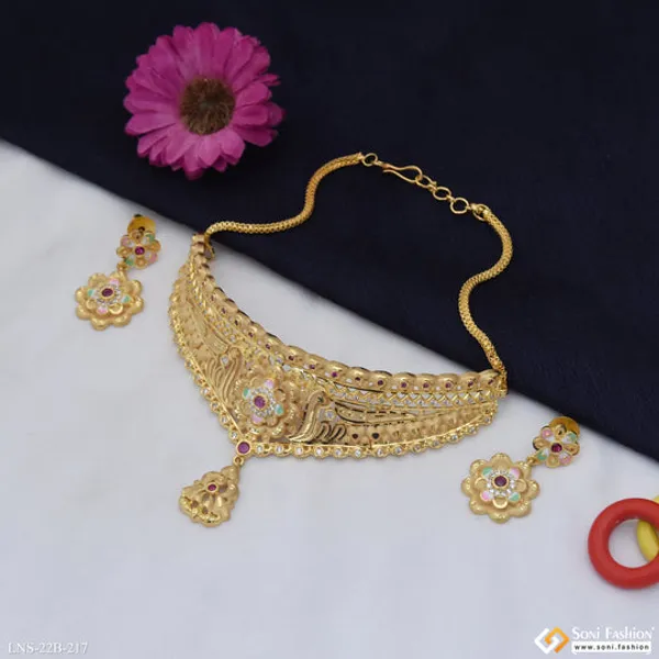 Designer_Gold_Plated_Choker_Necklace_Set_For_Ladies_Style_B217