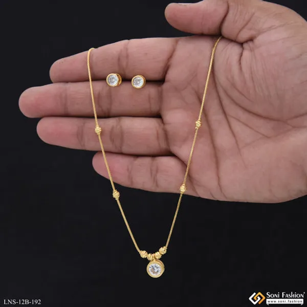 Fashionable_Gold_Plated_Chain_Pendant_With_Earrings_For_Ladies_Style_B192