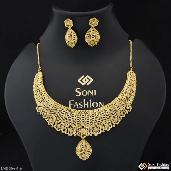 1_Gram_Gold_Plated_Fashionable_Necklace_Set_For_Women_Style_A916