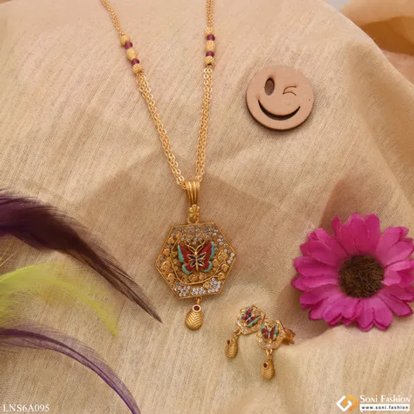 Butterfly_With_Diamond_Designer_Golden_Color_Necklace_Set_For_Lady_Style_Lnsa095