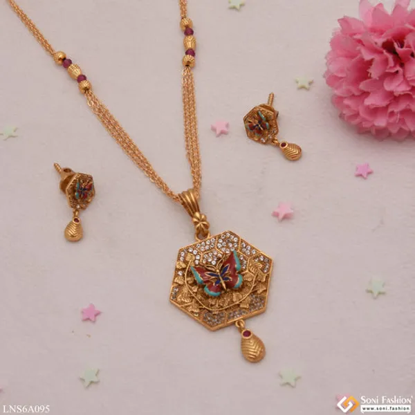 Butterfly_With_Diamond_Designer_Golden_Color_Necklace_Set_For_Lady_Style_Lnsa095