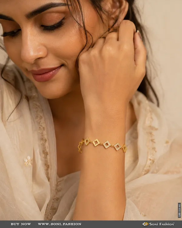 Unique_Design_Gold_Plated_Bracelet_For_Women_Style_A441