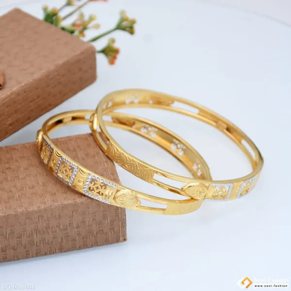 1_Gram_Gold_Plated_Sparkling_Design_Bangles_For_Ladies_Style_A048