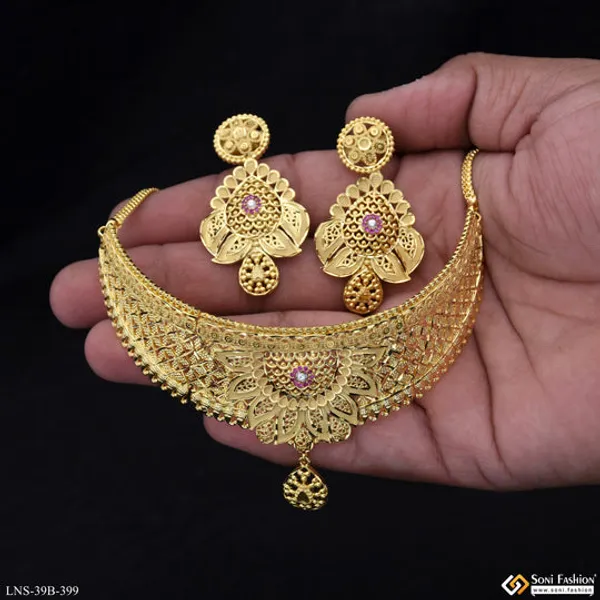1_Gram_Gold_Plated_Glittering_Design_Choker_Necklace_Set_For_Women_Style_B399