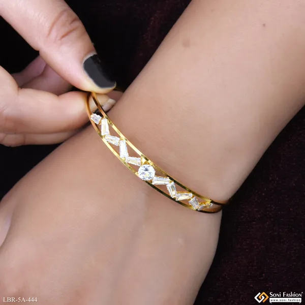 Beautiful_Design_Gold_Plated_Bracelet_For_Ladies_Style_A444
