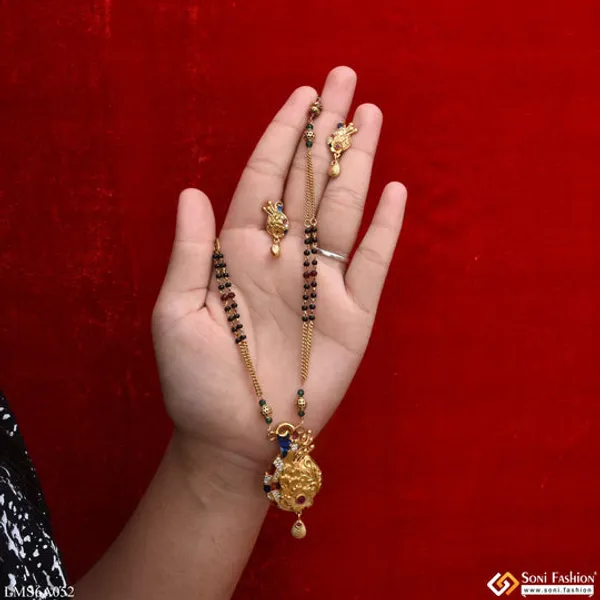 Fashionable_With_Diamond_Gold_Plated_Mangalsutra_Set_For_Women_Style_Lmsa052