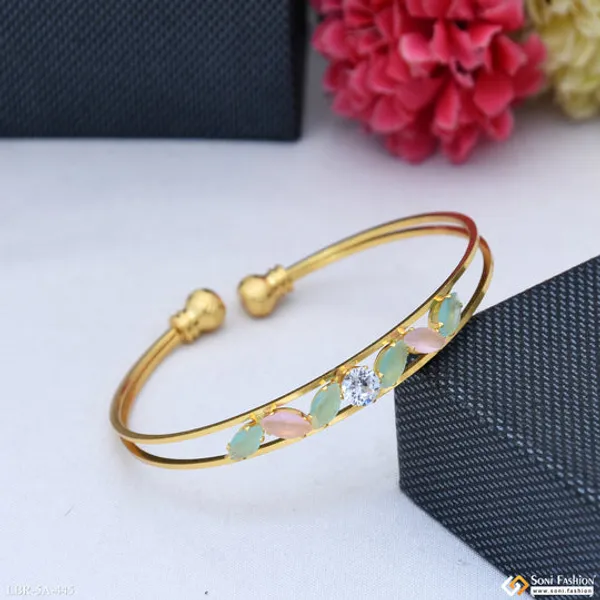 Finely_Detailed_Gold_Plated_Bracelet_For_Ladies_Style_A445