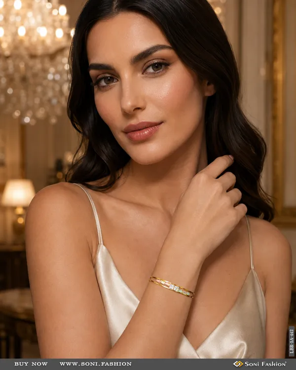 Fashionable_Gold_Plated_Bracelet_For_Women_Style_A442