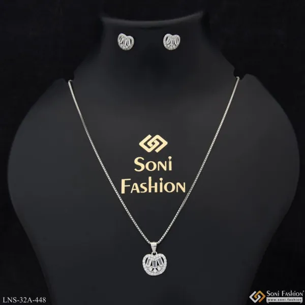 Silver_With_Diamond_Superior_Quality_Silver_Necklace_Set_For_Women_Style_A448