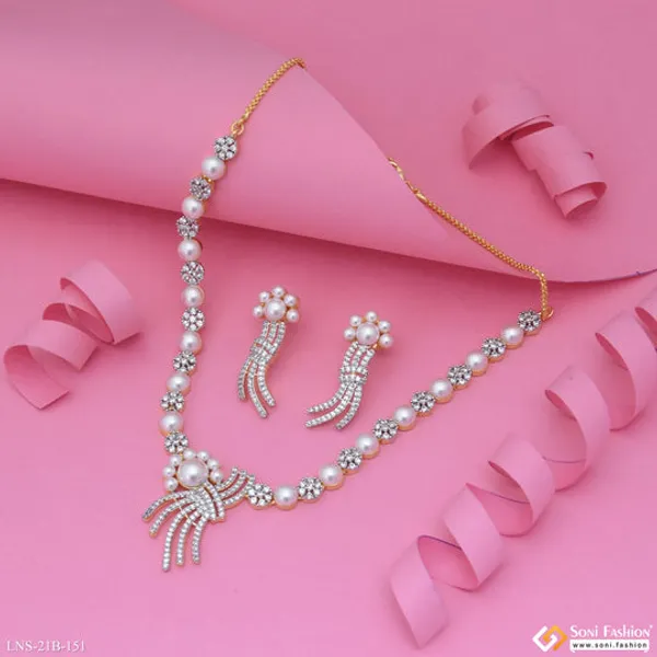 Radiant_Design_Gold_Plated_Diamond_Necklace_Set_For_Ladies_Style_B151