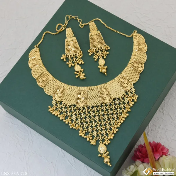 1_Gram_Gold_Plated_Fashionable_Necklace_Set_For_Women_Style_A718
