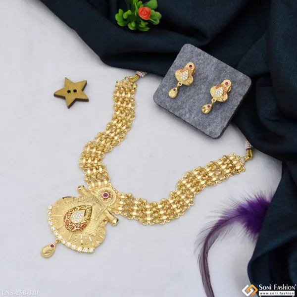 Glittering_Design_Gold_Plated_Necklace_Set_For_Women_Style_B320