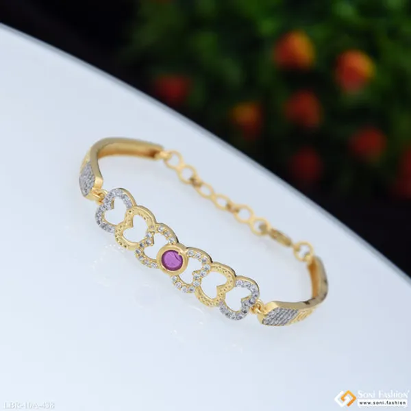 Latest_Design_Gold_Plated_Bracelet_For_Ladies_Style_A438