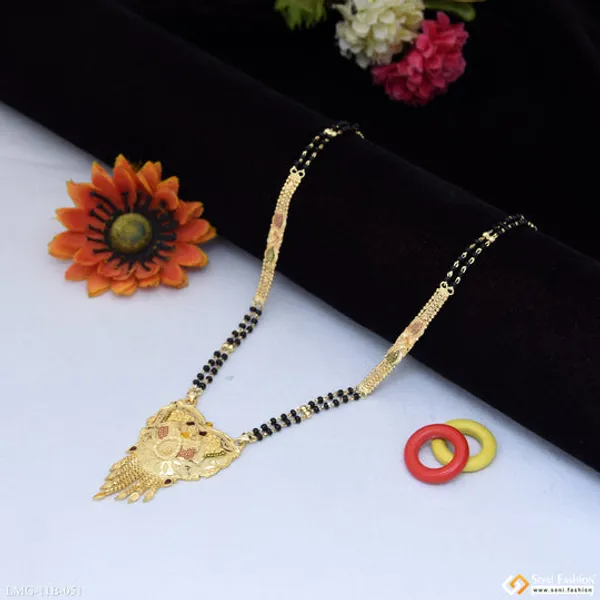 Eye_Catching_Design_Gold_Plated_Mangalsutra_For_Women_Style_B051