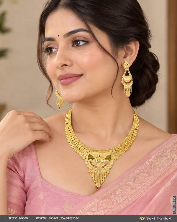 Sparkling_Design_Gold_Plated_Necklace_Set_For_Women_Style_B395