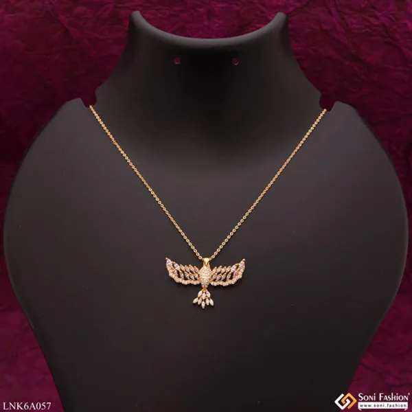 Eagle_With_Diamond_Funky_Design_Golden_Color_Necklace_For_Women_Style_Lnka057