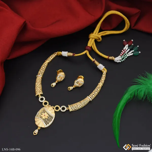 Eye_Catching_Design_Gold_Plated_Necklace_Set_For_Women_Style_B096