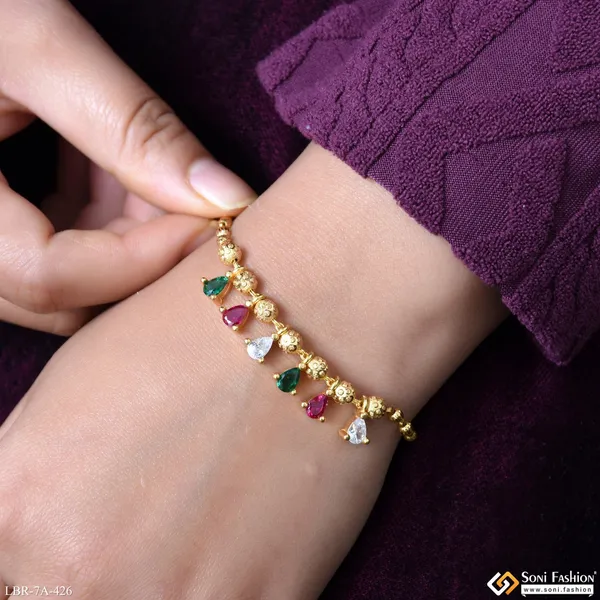 Stunning_Design_Gold_Plated_Bracelet_For_Ladies_Style_A426