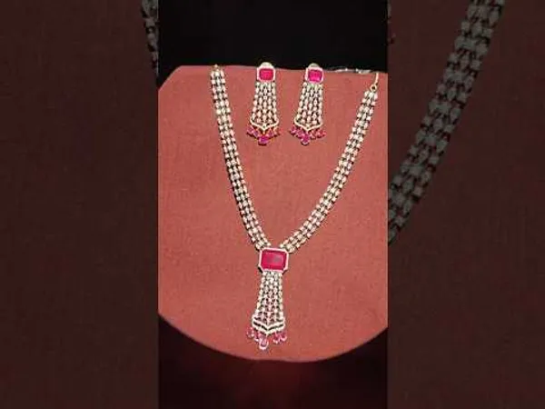 Pink_Stone_New_Style_Gold_Plated_Diamond_Necklace_Set_For_Ladies_Style_B152