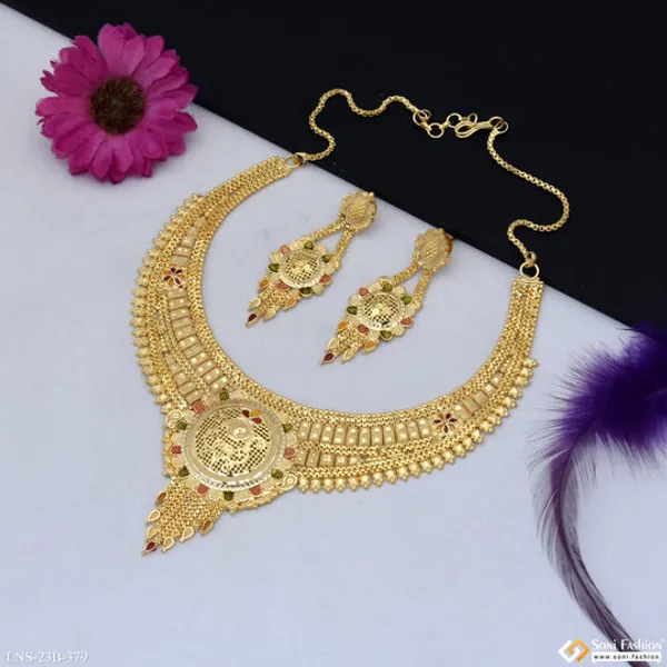 Glittering_Design_Gold_Plated_Necklace_Set_For_Women_Style_B379