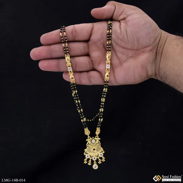 Glittering_Design_Gold_Plated_Mangalsutra_For_Women_Style_B014