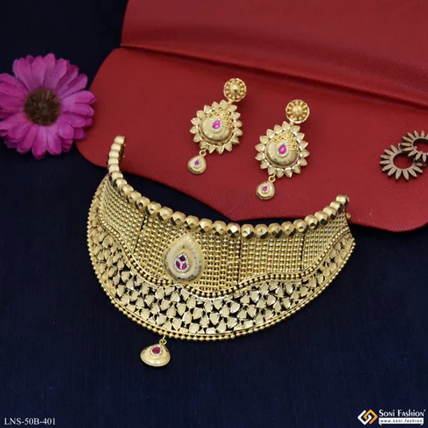 1_Gram_Gold_Plated_Fashion_Forward_Choker_Necklace_Set_For_Women_Style_B401